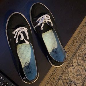 Vans flats